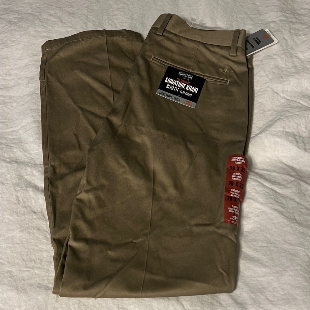 Signature Slim Fit Chinos in Olive Brown